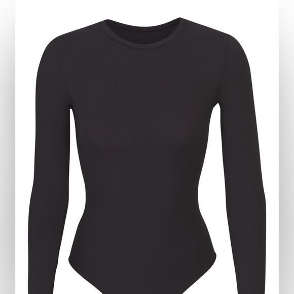 NWT SKIMS Long sleeve bodysuit color onyx size medium - Picture 1 of 5